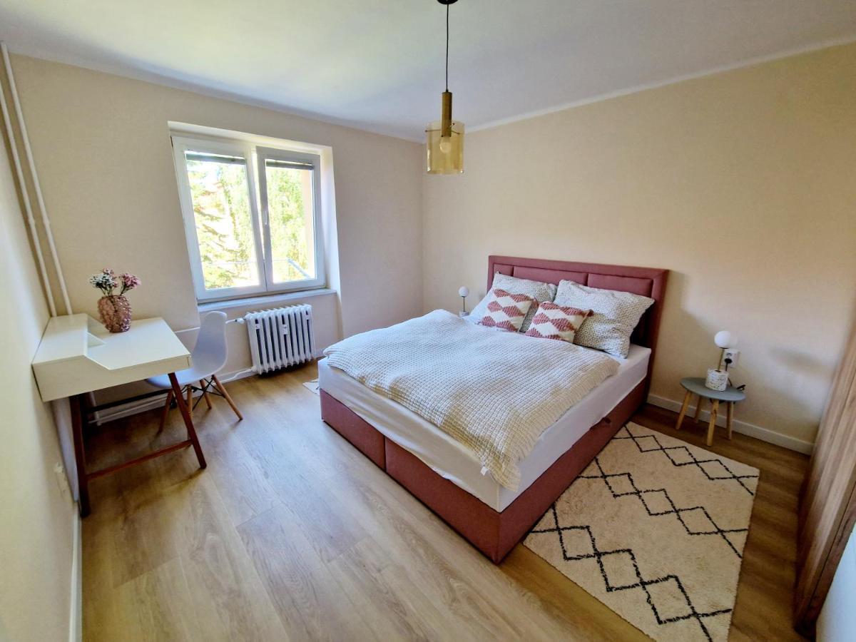 City Center Apartment - Self Check-In Spišská Nová Ves Eksteriør billede